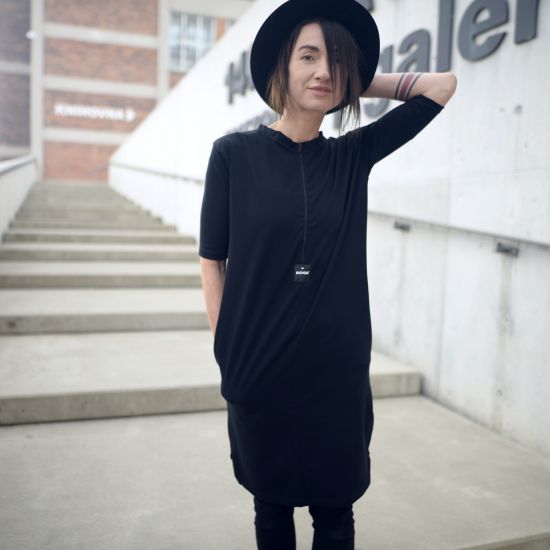 Valeria blk jersey