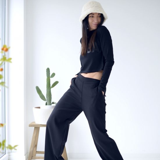 Triko cropp- Sofia- rol- blk BIOGA